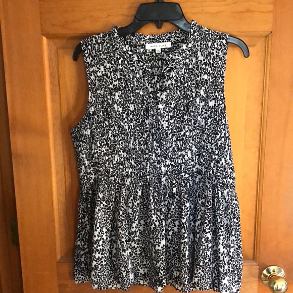 Rose + Olive - Black & White - Size large - Dressy - Picture 1 of 6